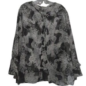 Black & White 2 PC Ruched Blouse Set